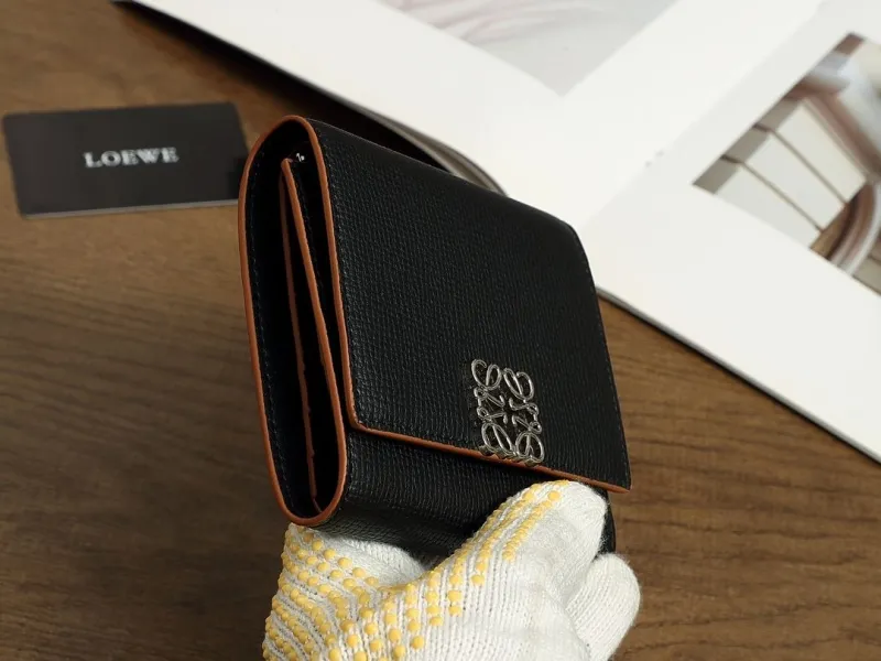 Loewe Wallets-152 - Image 4
