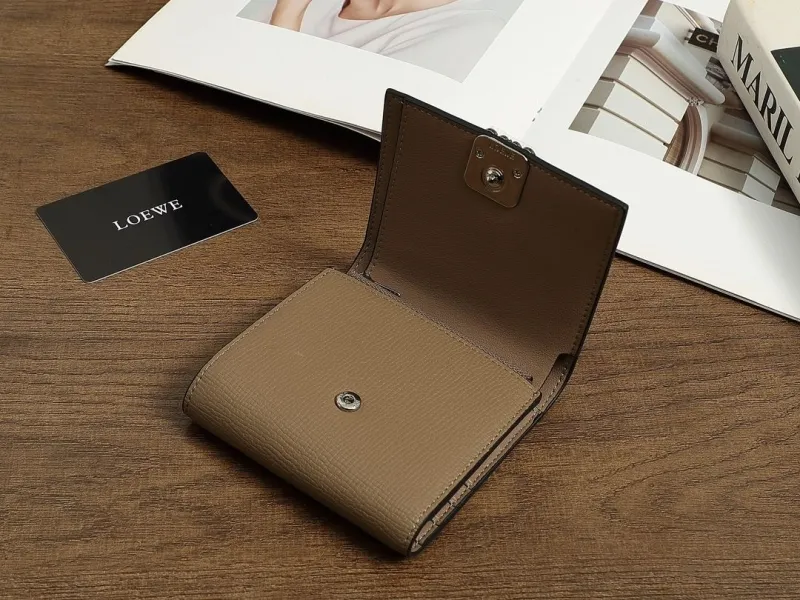 Loewe Wallets-153 - Image 5