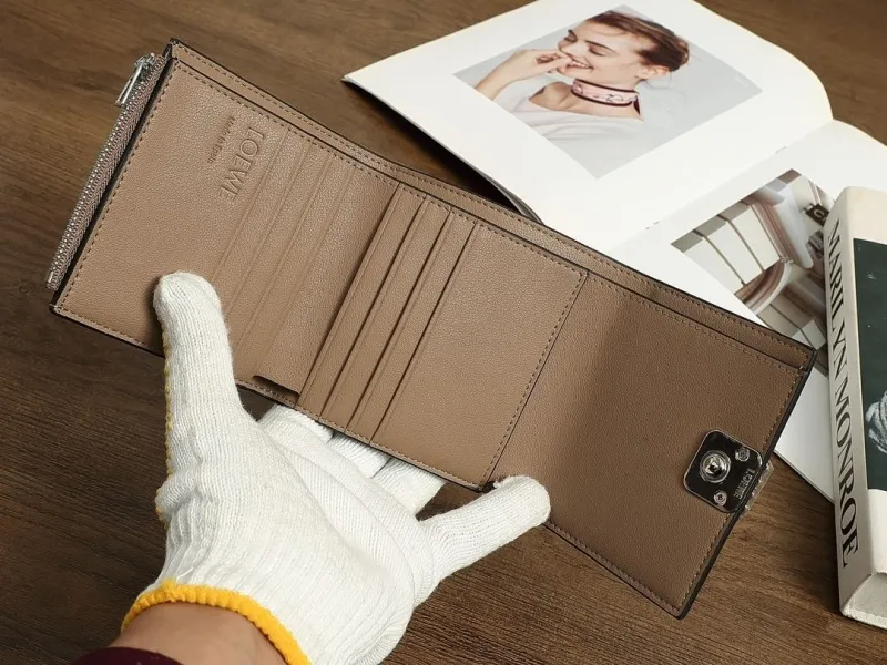 Loewe Wallets-153 - Image 7