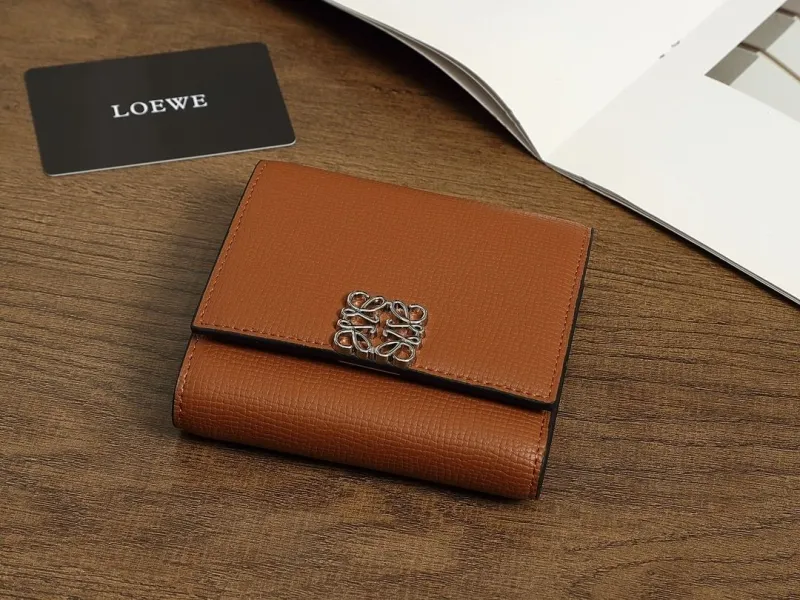Loewe Wallets-154
