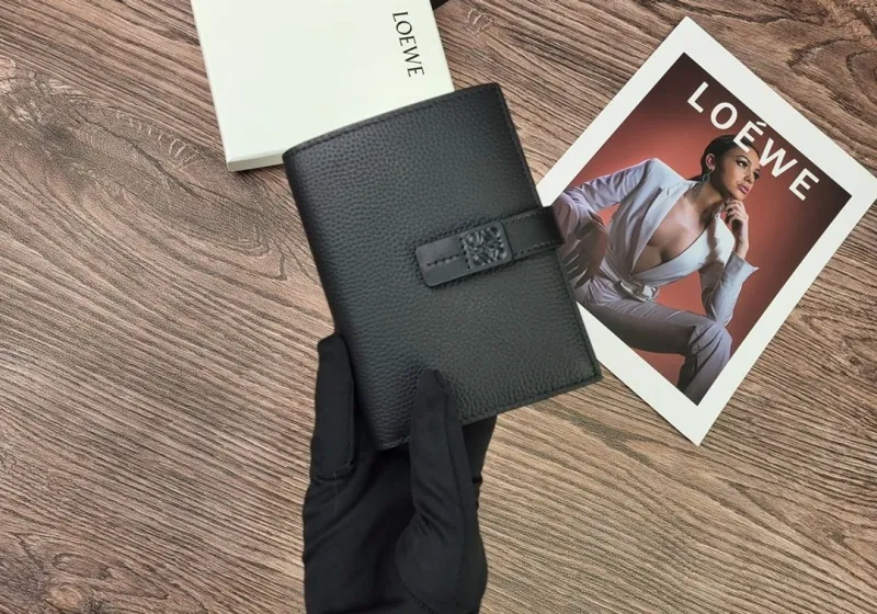 Loewe Wallets-159 - Image 3