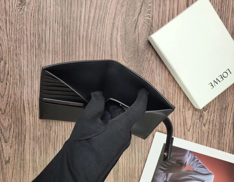 Loewe Wallets-159 - Image 8