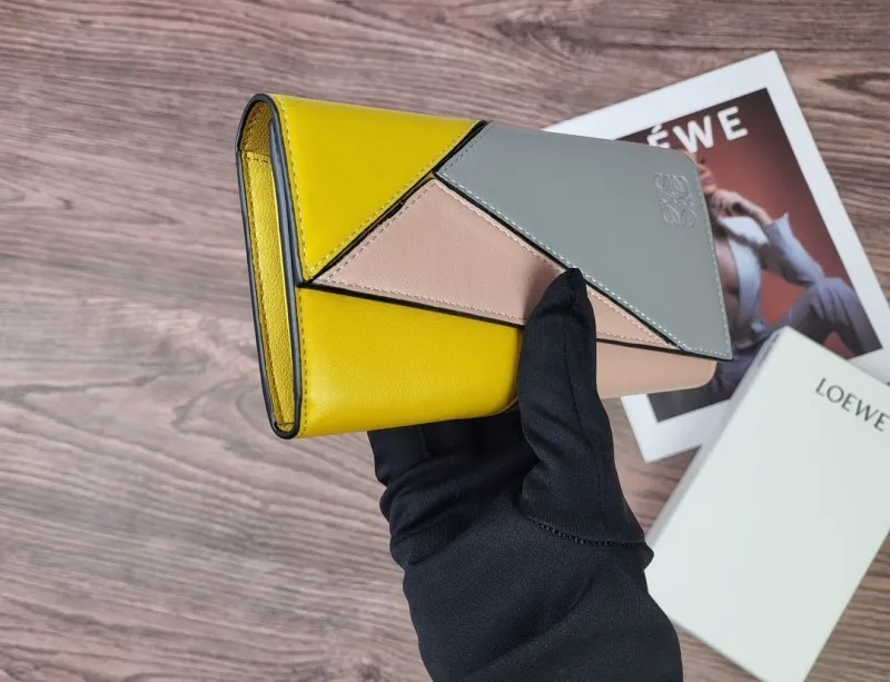 Loewe Wallets-163 - Image 4