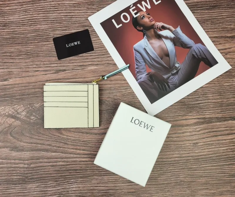 LOEWE Cream Mint Zip Card Wallet 171 - Image 4