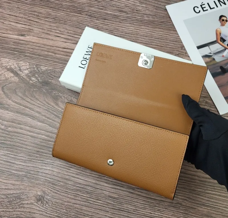 LOEWE Brown Leather Long Wallet 175 - Image 6