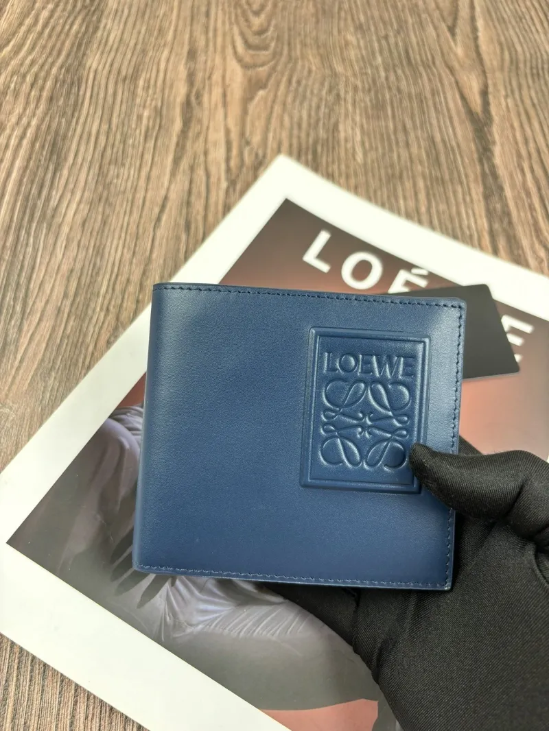 LOEWE Blue Leather Bifold Wallet 186