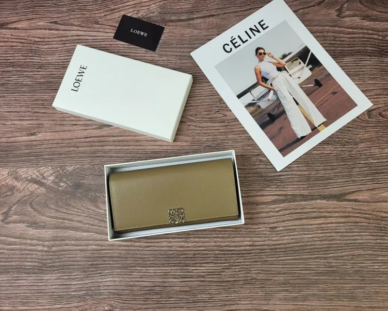 LOEWE Long Leather Wallet in Olive