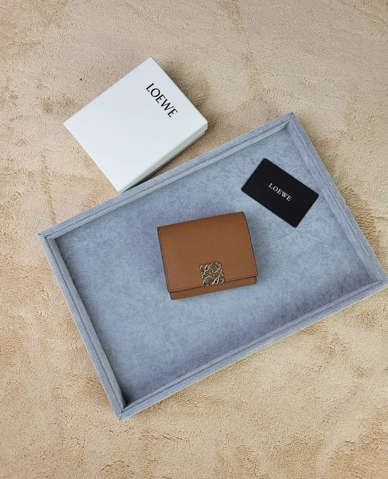 LOEWE Brown Leather Trifold Wallet 206