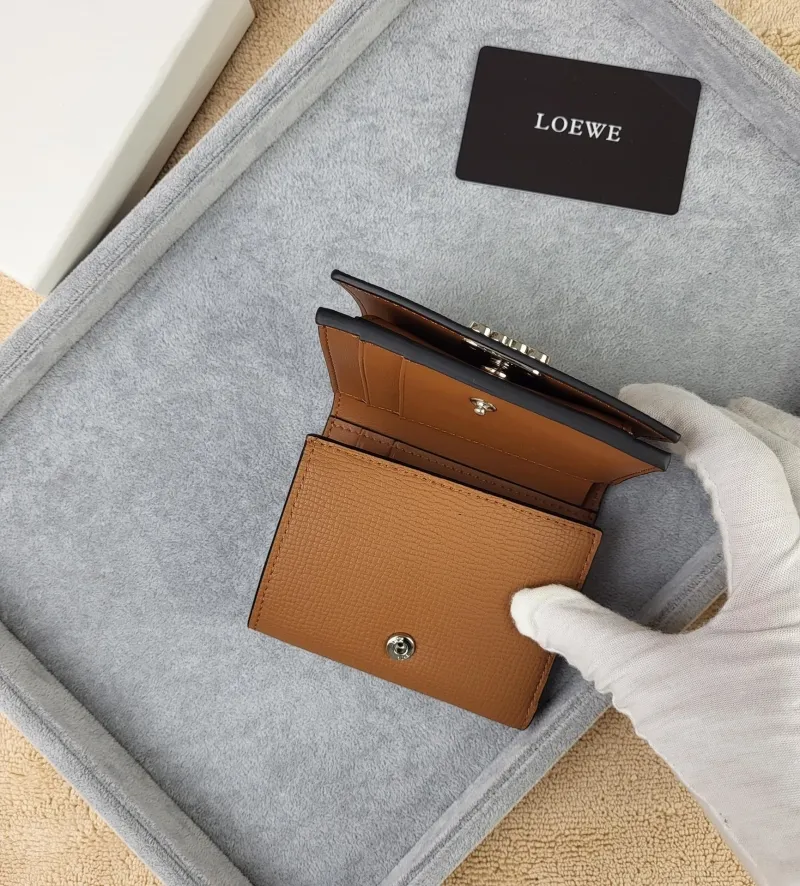 LOEWE Brown Leather Trifold Wallet 206 - Image 8