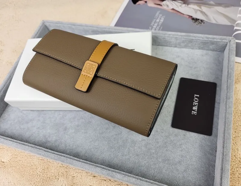 LOEWE Brown Leather Long Wallet 210 - Image 4