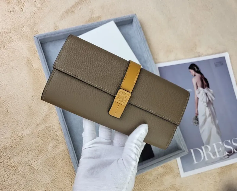 LOEWE Brown Leather Long Wallet 210 - Image 5