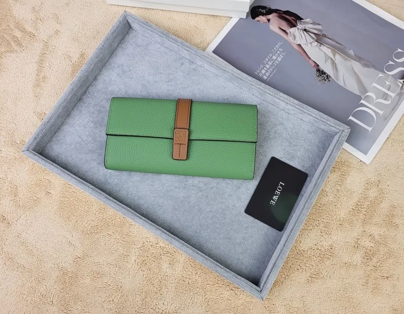 LOEWE Green Long Leather Wallet