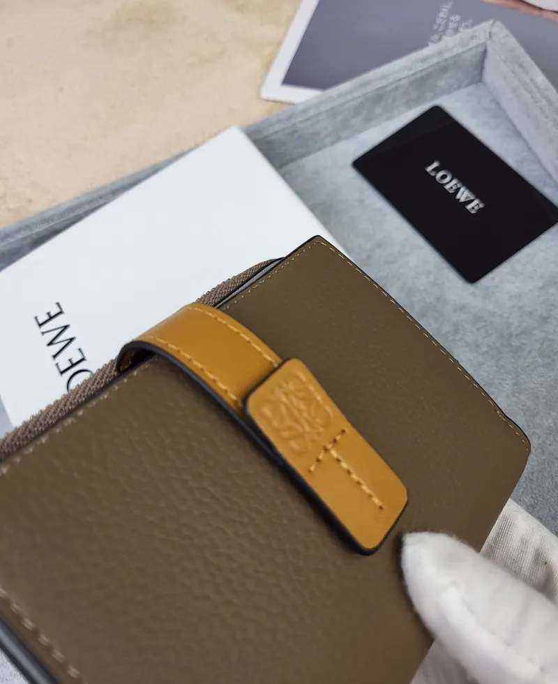 LOEWE Brown Leather Zip Wallet - Image 6