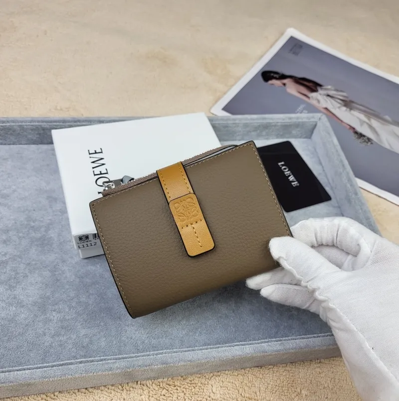 LOEWE Brown Leather Zip Wallet - Image 7