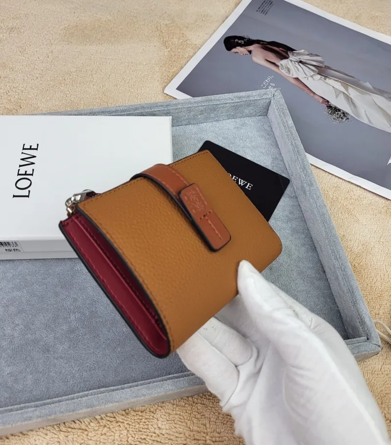 LOEWE Brown Leather Compact Wallet - Image 5