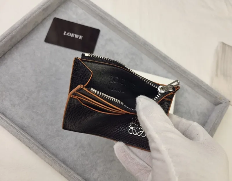Loewe Wallets-229 - Image 6