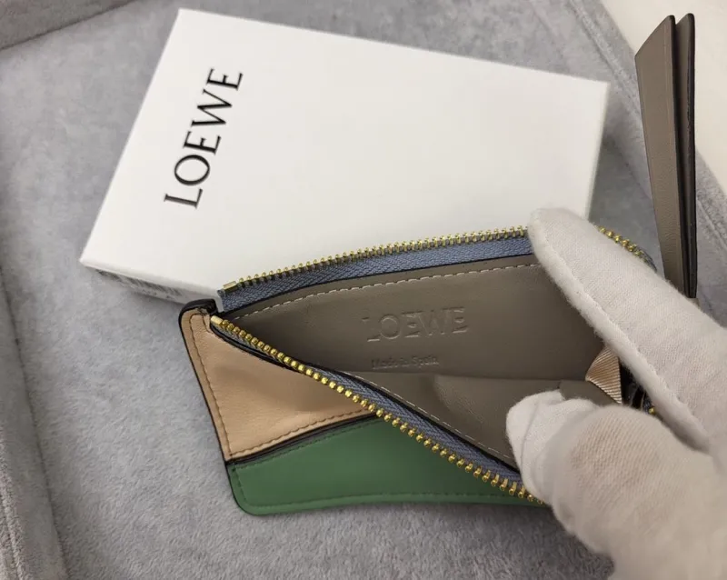 Loewe Wallets-237 - Image 8