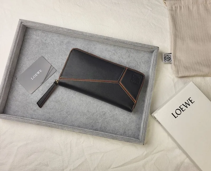 Loewe Wallets-239