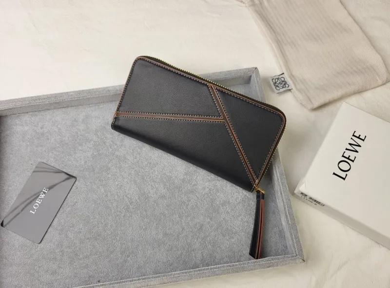 Loewe Wallets-239 - Image 4
