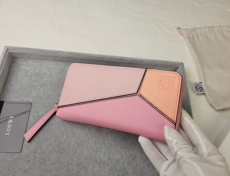 Loewe Wallets-243 - Image 6