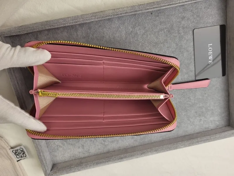 Loewe Wallets-243 - Image 7