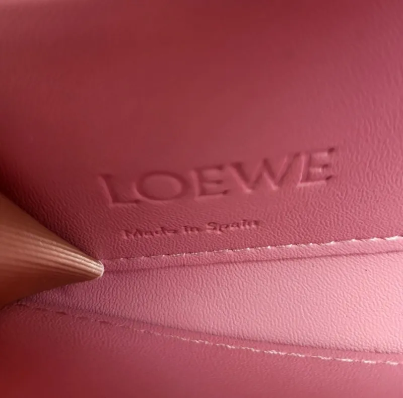 Loewe Wallets-243 - Image 8