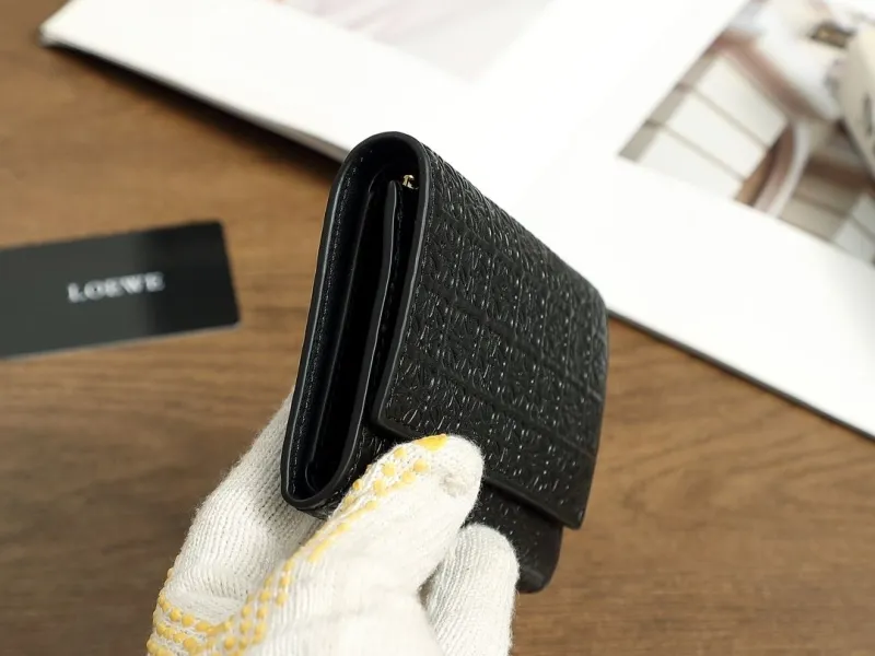 Loewe Wallets-260 - Image 4