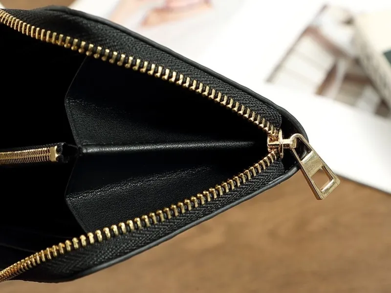 Loewe Wallets-268 - Image 8