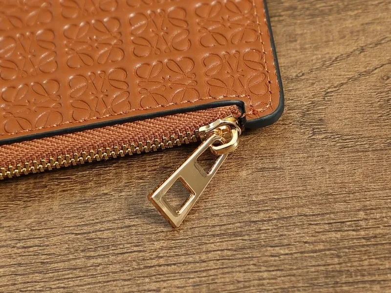 Loewe Wallets-276 - Image 3