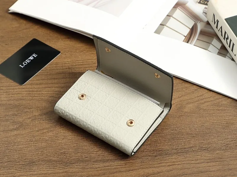 LOEWE Light Gray Tri-Fold Leather Wallet - Image 3