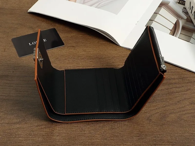 Loewe Wallets-280 - Image 8