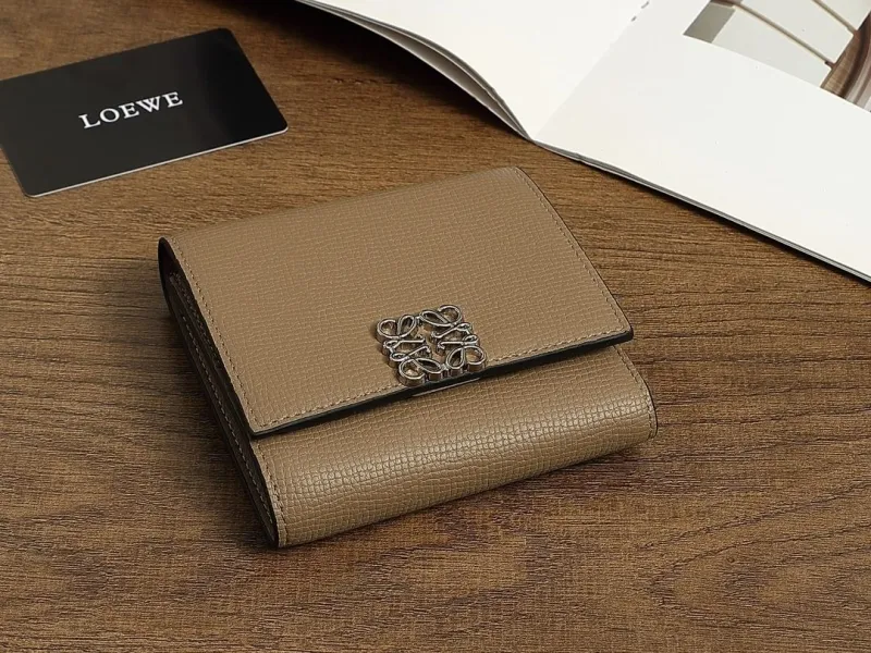 Loewe Wallets-281