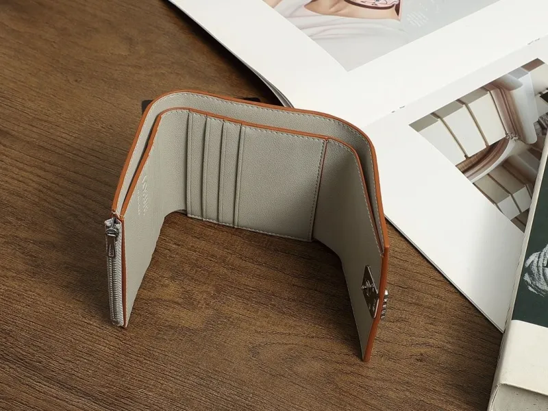 Loewe Wallets-283 - Image 6