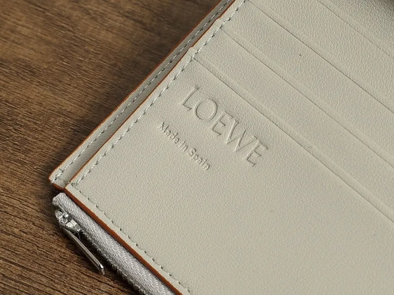 Loewe Wallets-283 - Image 9