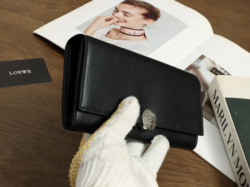 Loewe Wallets-289 - Image 5