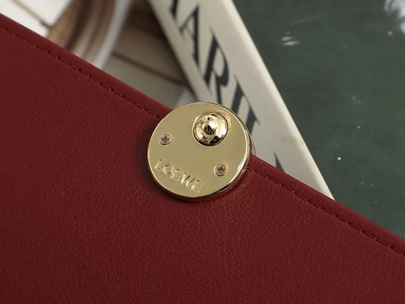 Loewe Wallets-290 - Image 6
