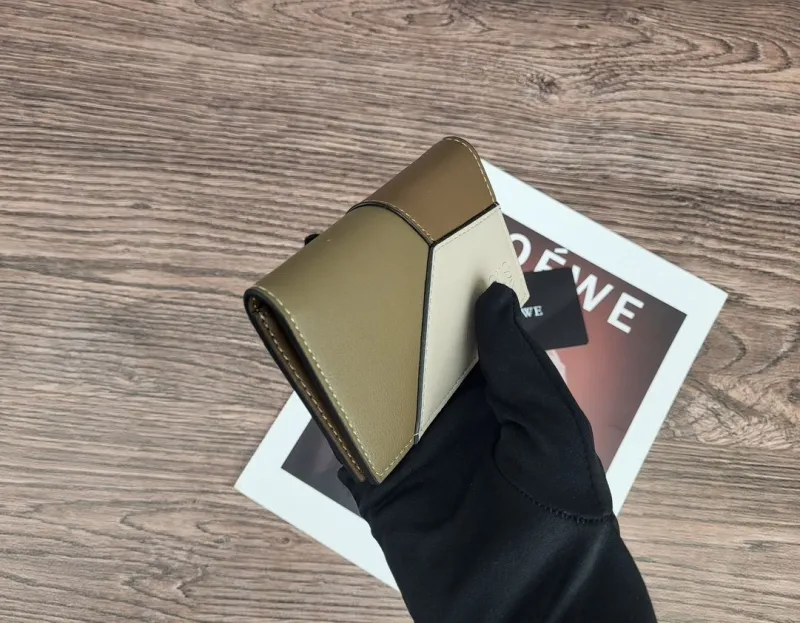 Loewe Wallets-292 - Image 4