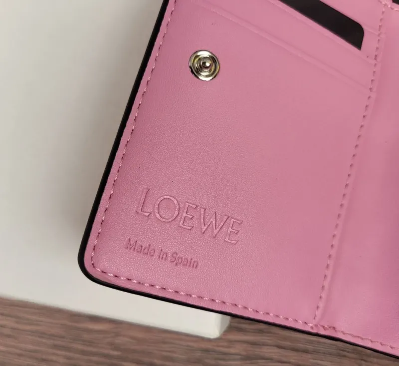 LOEWE 322 Pink Peach Compact Zip Wallet - Image 5