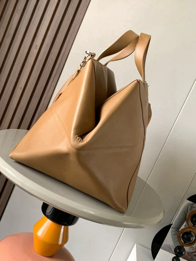 Alternative view of Loewe Cosmetic Bags-6