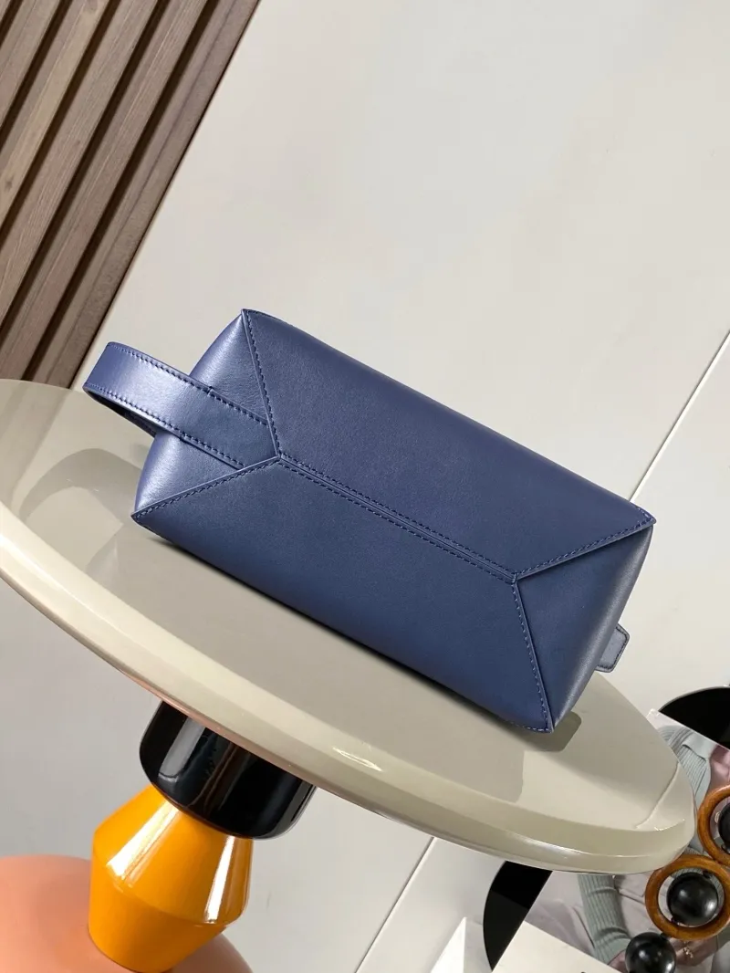 Loewe Blue Leather Shoulder Cosmetic Bag 21 - Image 4