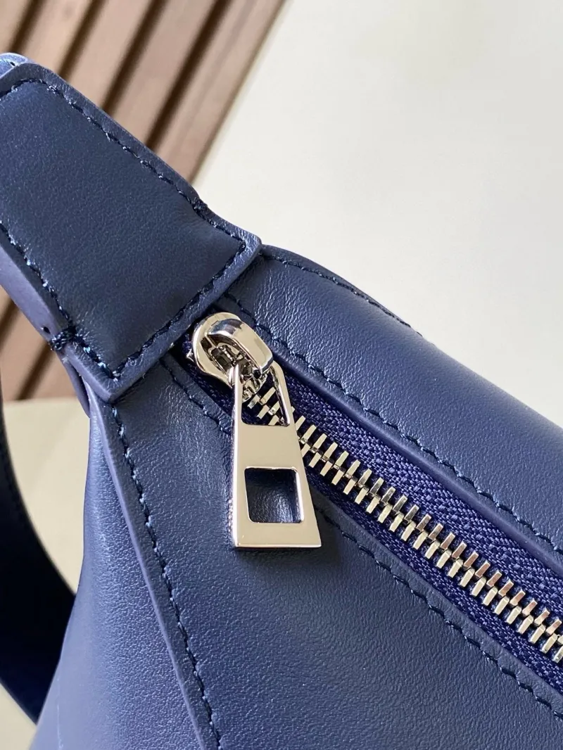 Loewe Blue Leather Shoulder Cosmetic Bag 21 - Image 7
