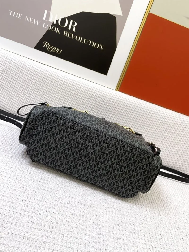 MK Backpcks-8 - Image 7