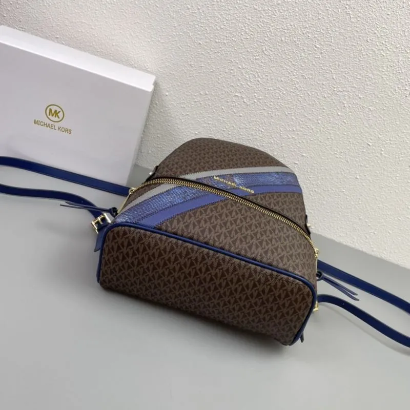 MK Backpcks-16 - Image 7