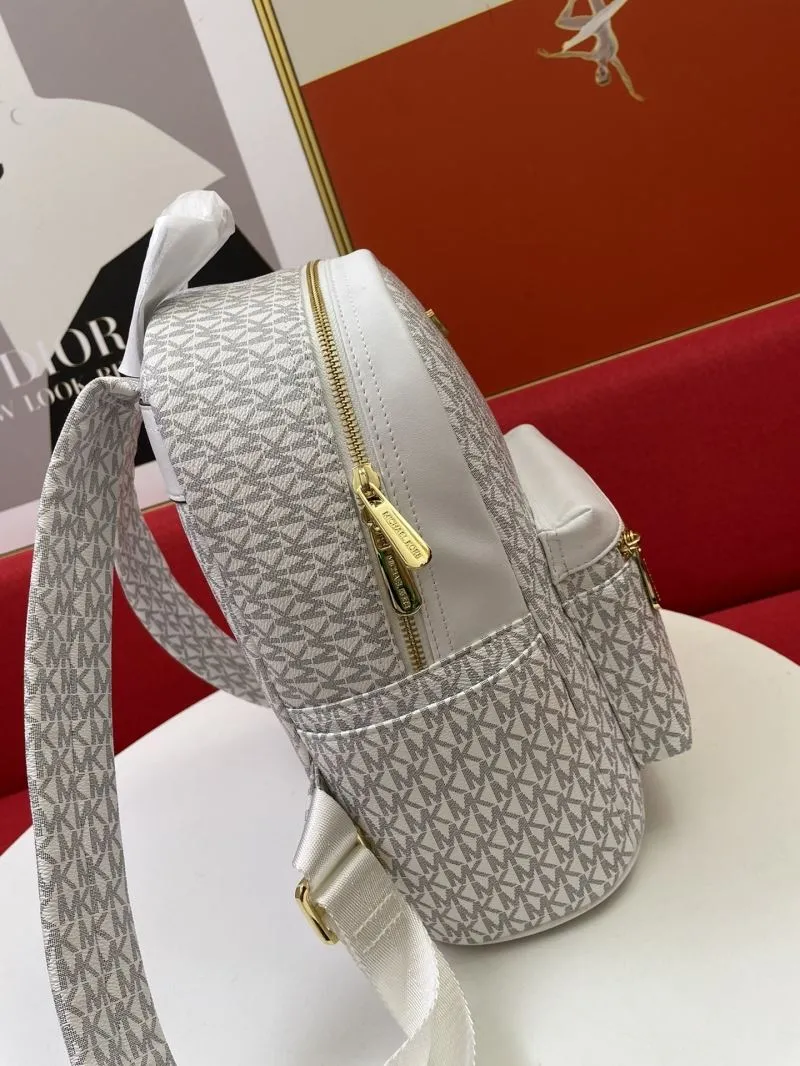 Michael Kors White Monogram Backpack F09815 Size 26-32-13cm - Image 5