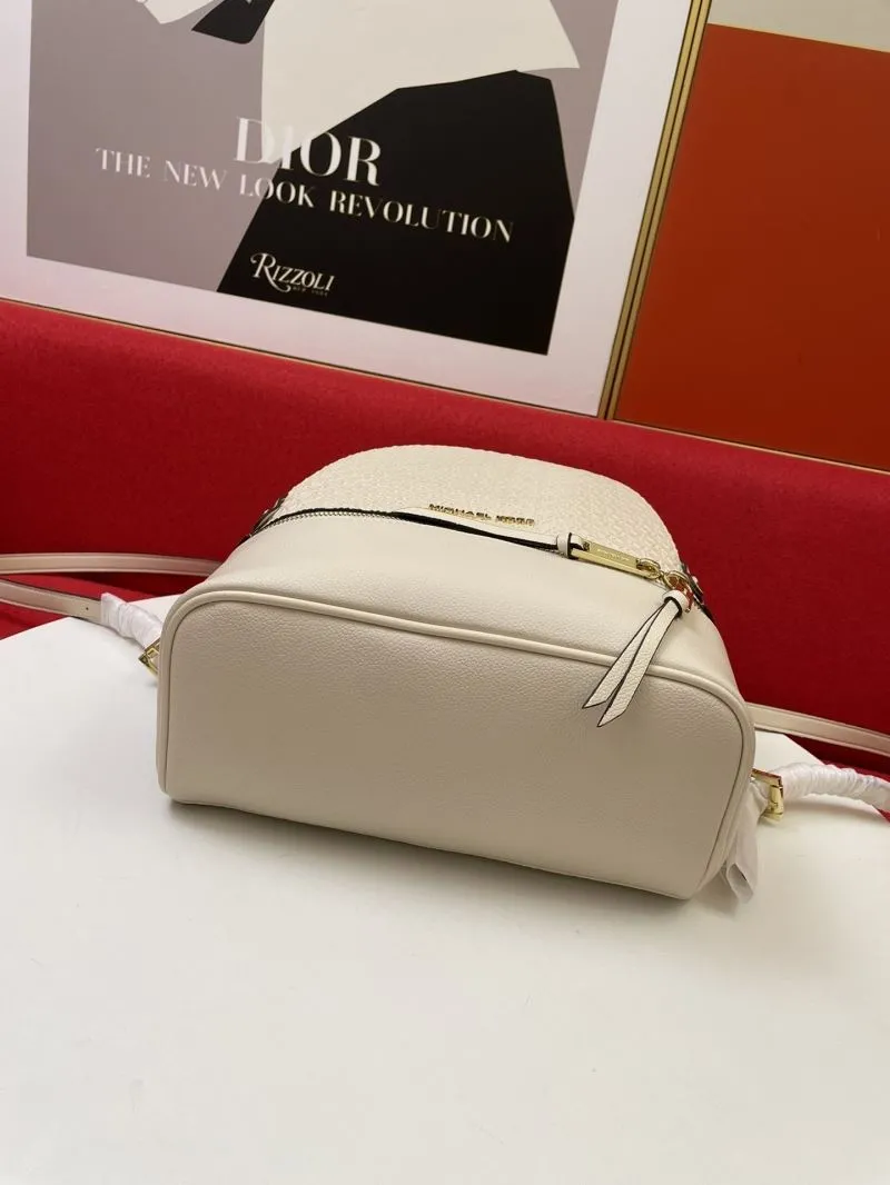 Michael Kors Ivory Leather Backpack F09815 - Image 7