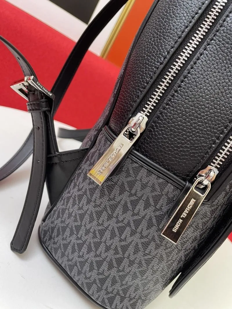 Michael Kors H8085 Black Monogram Backpack - Image 5