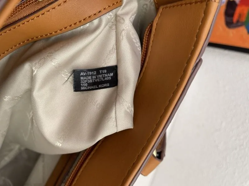 Michael Kors Beige Brown Monogram Shoulder Tote Bag H02060 32CM - Image 9