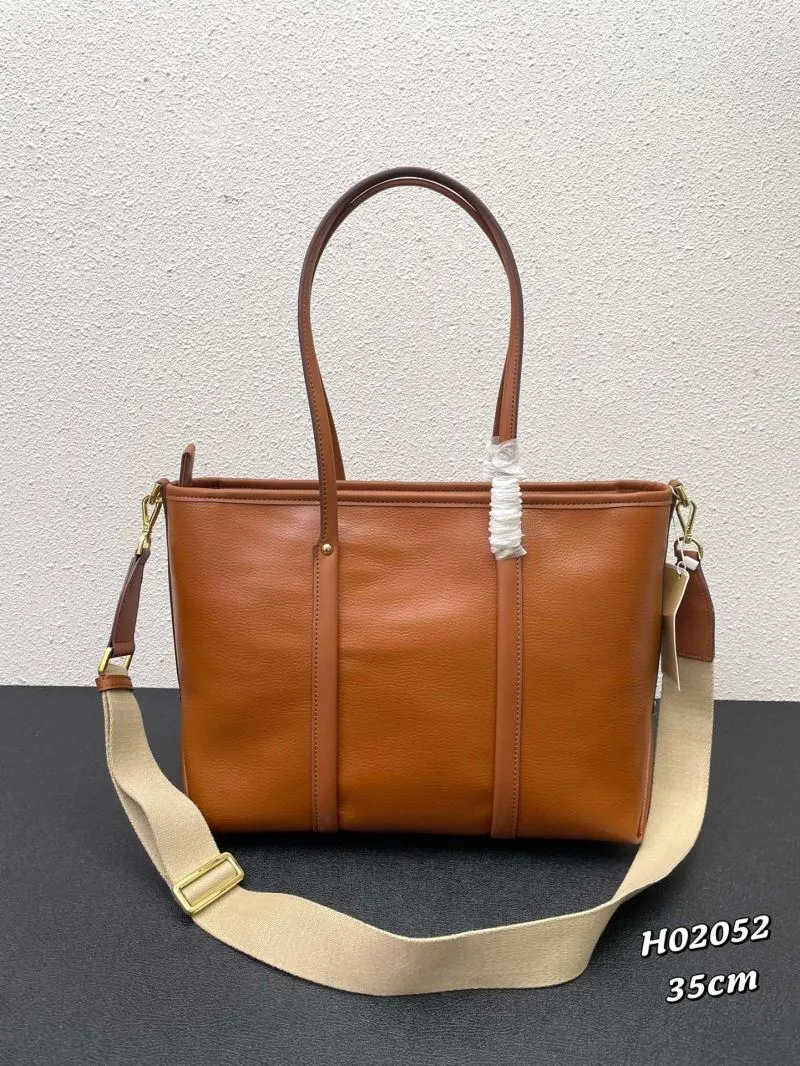 Alternative view of MK Handle Bags-19