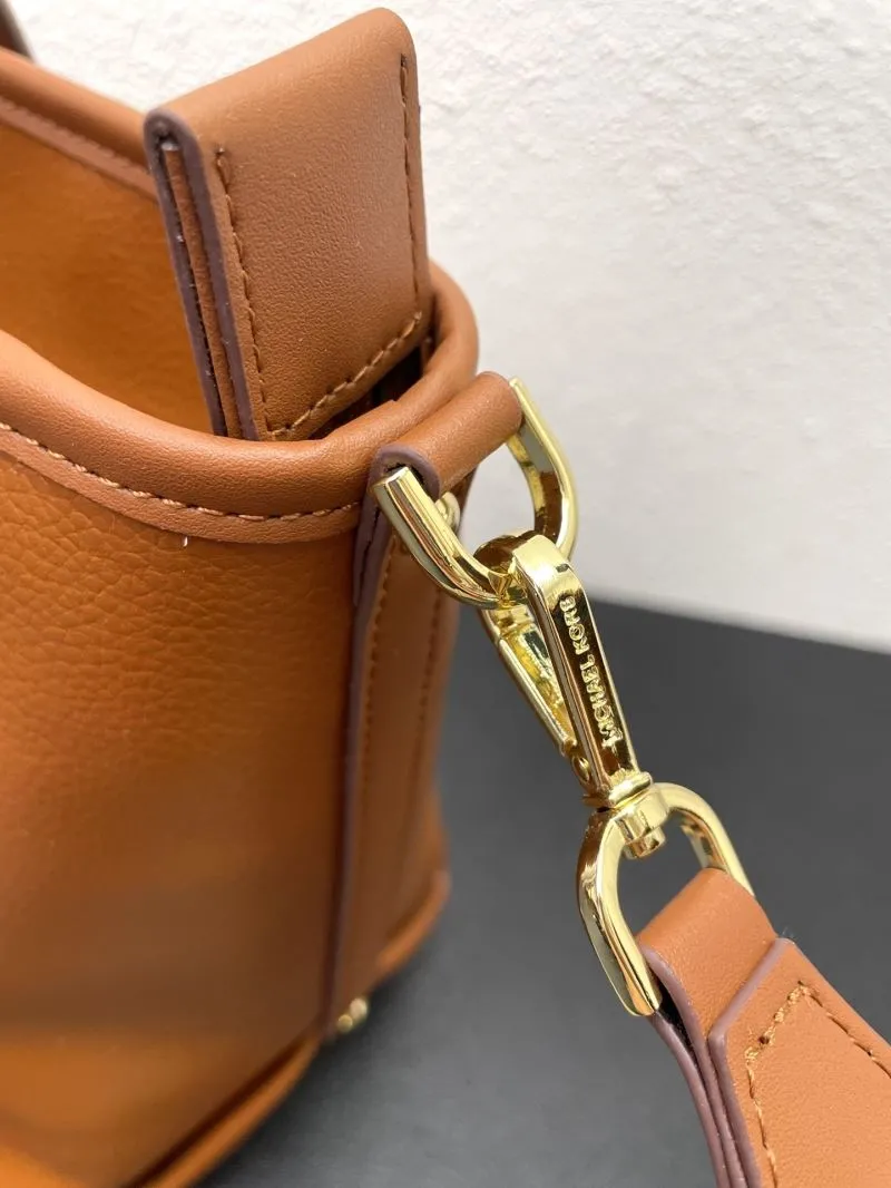 Michael Kors Brown Leather Tote Bag H02052 35cm - Image 6