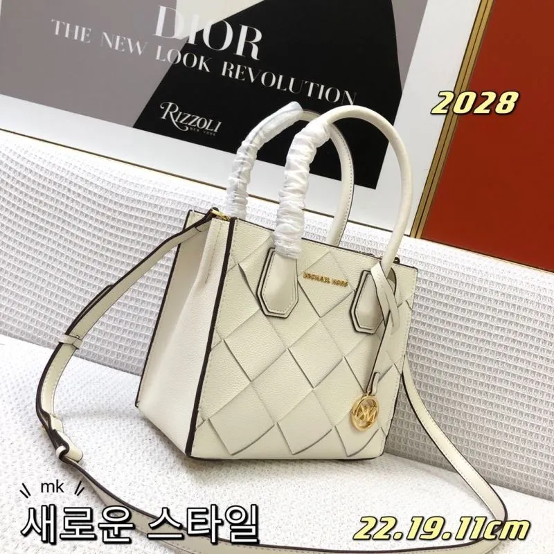 Alternative view of MK Handle Bags-35